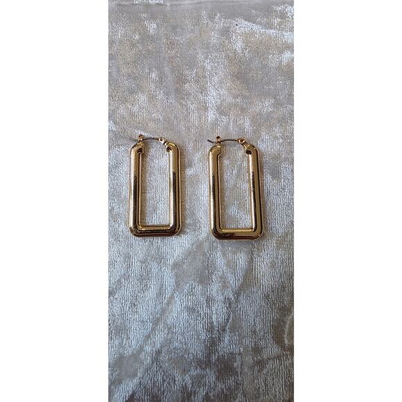 No brand Jewelry - Gold Tone Rectangle Hoops*